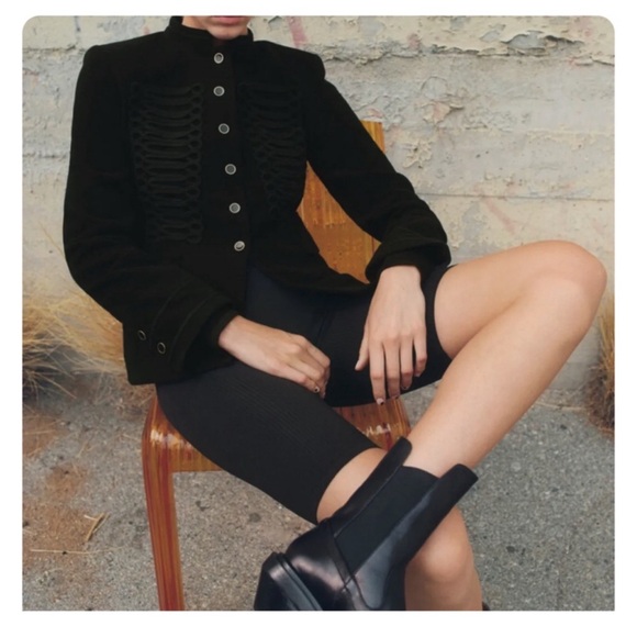 ✨🎁 Zara Velvet Jacket Blazer 🎁✨ - Picture 8 of 9